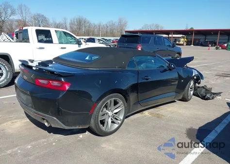 2018 Chevrolet Camaro 2Lt z USA, uszkodzony, nr VIN 1G1FD3DX3J0134163